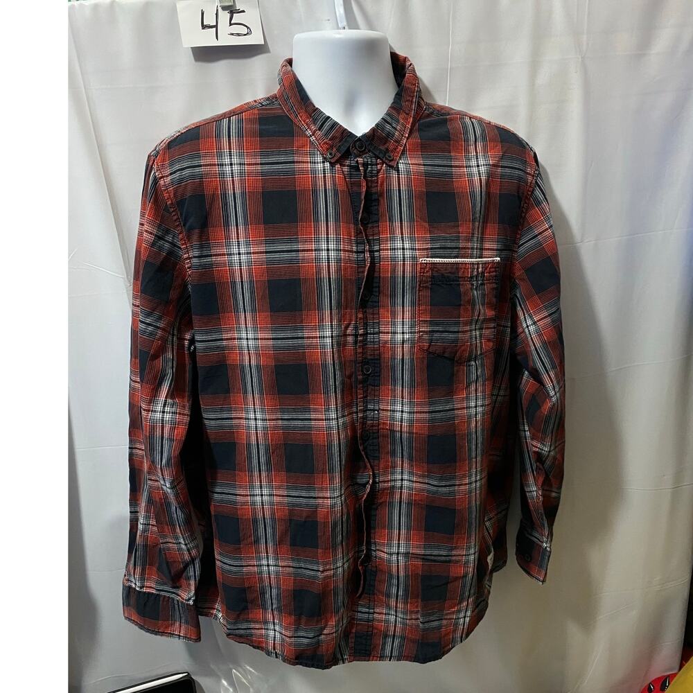 Adam Levine Mens Flannel Shirt XL Plaid Red Button Down 100% Cotton